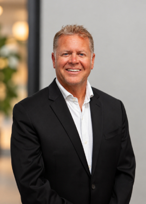 Portrait of Dr Jeff Gamble